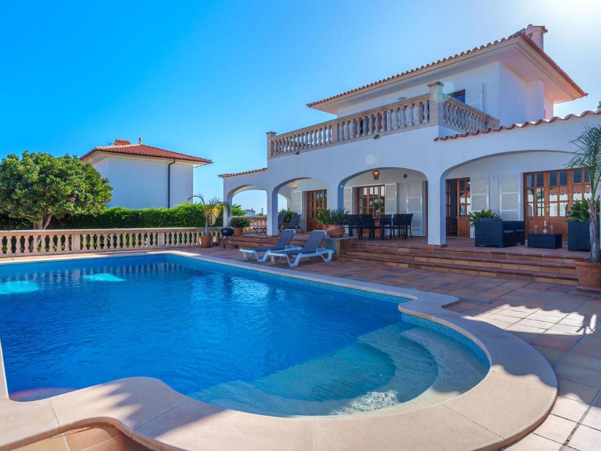 Ana I By Interhome